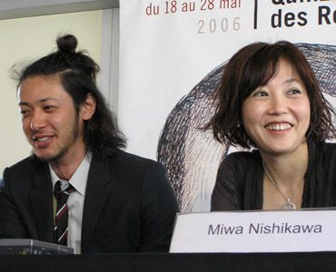 監督週間『ゆれる』の公式会見に出席したオダギリジョーと西川美和監督。
