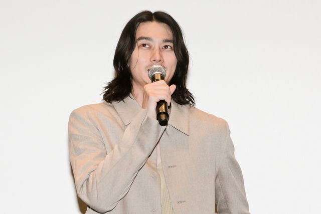 八村倫太郎（WATWING）＆柳俊太郎、韓国の大ヒット漫画原作『他人は地獄だ』完成披露（16枚目）