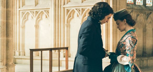 美青年エズラ・ミラー、禁断の恋に落ちる…映画『ボヴァリー夫人』フォトギャラリー（2枚目）