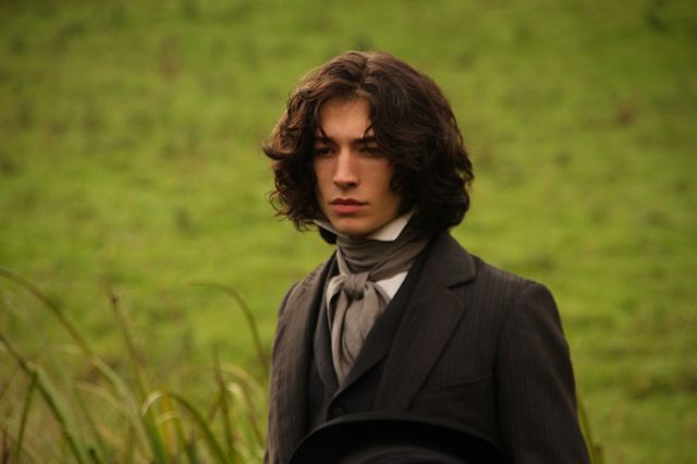 美青年エズラ・ミラー、禁断の恋に落ちる…映画『ボヴァリー夫人』フォトギャラリー（5枚目）