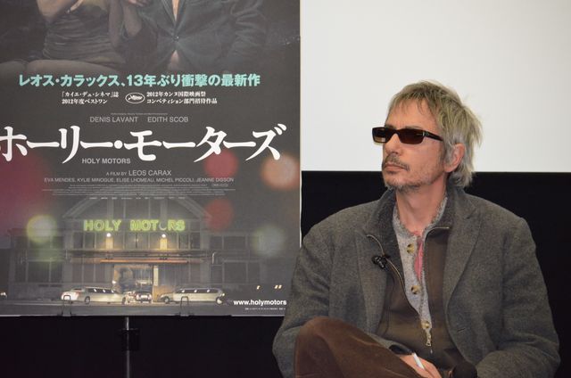 レオス・カラックス監督13年ぶりの最新作と共に来日、「映画が撮れず気が狂いそうだった」と心境を語る　画像ギャラリー（6枚目）