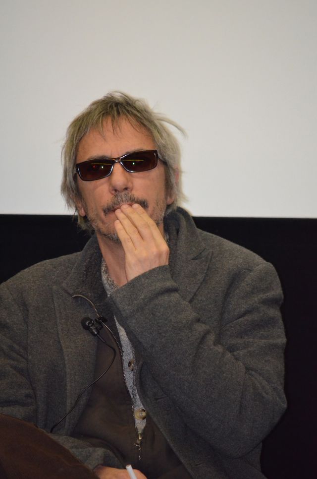 レオス・カラックス監督13年ぶりの最新作と共に来日、「映画が撮れず気が狂いそうだった」と心境を語る　画像ギャラリー（18枚目）