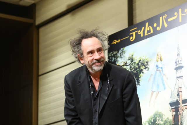 ティム・バートン監督、日本版“奇妙な双子”に歓喜！フォトギャラリー（3枚目）