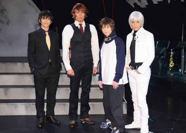 百瀬朔、岩永洋昭、猪野広樹ら役衣装で登壇！舞台「血界戦線」囲み会見（5枚目）