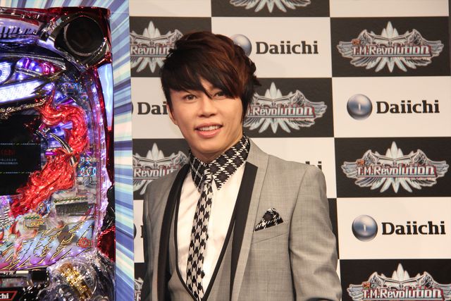 父親のパチンコ好きを明かしたT.M.Revolution西川貴教フォトギャラリー（11枚目）