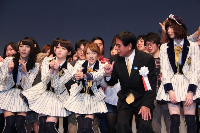 峯岸みなみら「恋チュン」の留学応援ソングバージョンを初披露！（21枚目）