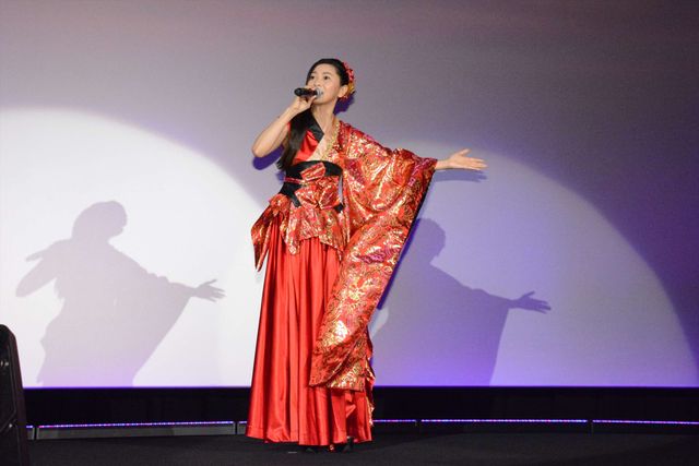 倉木麻衣、応援上映でサプライズ登場！『名探偵コナン　から紅の恋歌（ラブレター）』大ヒット記念パーティー（7枚目）