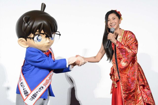 倉木麻衣、応援上映でサプライズ登場！『名探偵コナン　から紅の恋歌（ラブレター）』大ヒット記念パーティー（13枚目）