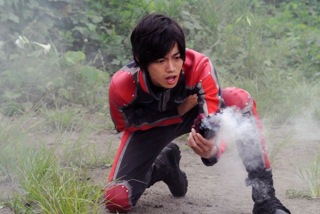 隊員たちも大活躍！伝説の光の巨人VS地獄怪獣軍団『劇場版 ウルトラマンX　きたぞ！われらのウルトラマン』フォトギャラリー：フォトギャラリー