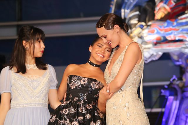 6メートル超巨大オプティマス・プライムが歌舞伎町に降臨！『トランスフォーマー／最後の騎士王』ジャパンプレミア！（2枚目）