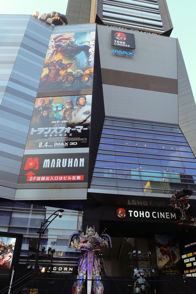 6メートル超巨大オプティマス・プライムが歌舞伎町に降臨！『トランスフォーマー／最後の騎士王』ジャパンプレミア！（19枚目）