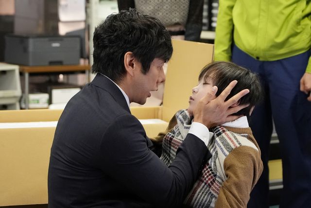 バタコが不穏な動き…「真犯人フラグ」第10話場面カット（2枚目）