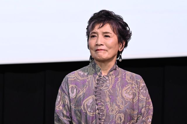 広瀬アリス、肩出し黒ドレスで登壇！木戸大聖らと『沖晴くんの涙を殺して』初日舞台挨拶（19枚目）