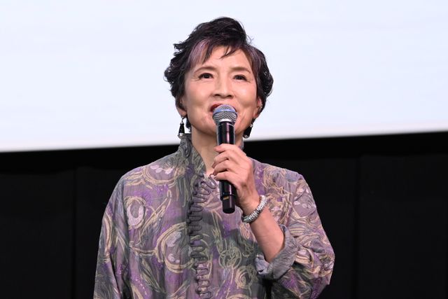 広瀬アリス、肩出し黒ドレスで登壇！木戸大聖らと『沖晴くんの涙を殺して』初日舞台挨拶（20枚目）