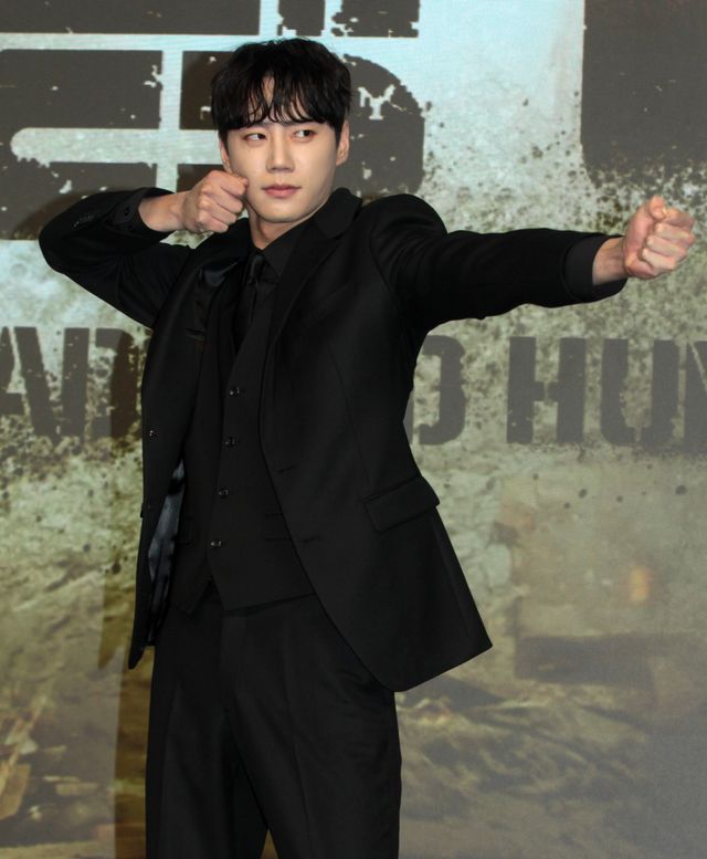 マ・ドンソク主演『バッドランド・ハンターズ』製作報告会（16枚目）