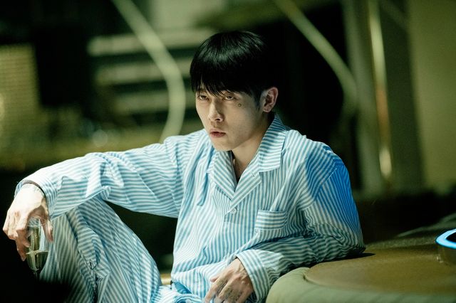 まるで別人…高杉真宙がロン毛の不良に！映画『ギャングース』画像一覧（2枚目）