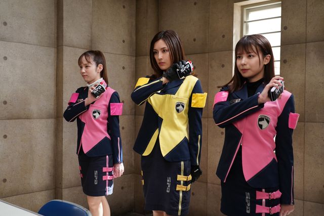 デカピンクその2、変身者・晴月天はエスパー！「デカレンジャーwithトンボオージャー」新場面写真：フォトギャラリー