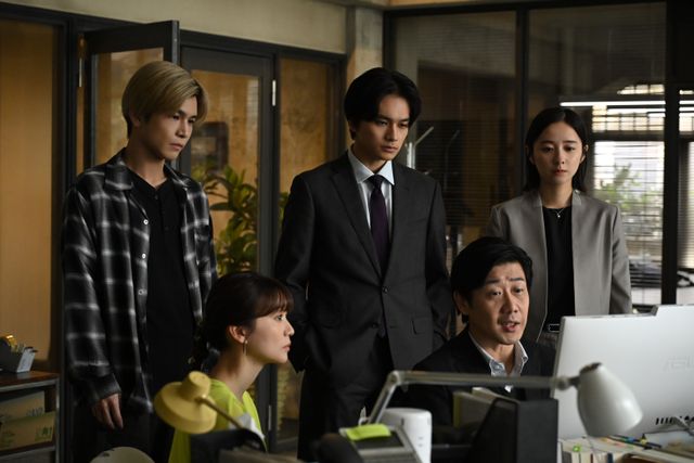 謎の人物・エゴシがついに登場！「アンチヒーロー」第8話場面写真（ネタバレあり）：フォトギャラリー