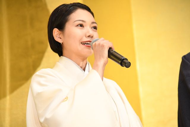 二階堂ふみ、GACKT＆伊勢谷友介のキスシーンに驚き！『翔んで埼玉』初日舞台あいさつ（5枚目）