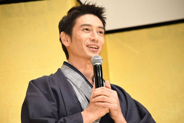 二階堂ふみ、GACKT＆伊勢谷友介のキスシーンに驚き！『翔んで埼玉』初日舞台あいさつ（16枚目）