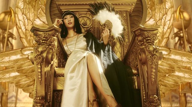 ビューティー！菜々緒のクレオパトラ姿（8枚目）