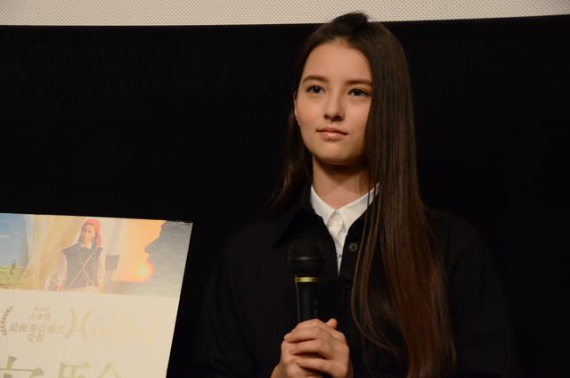 全編セリフなしの難役に挑んだ美少女が来日！『草原の実験』初日舞台あいさつフォトギャラリー（5枚目）