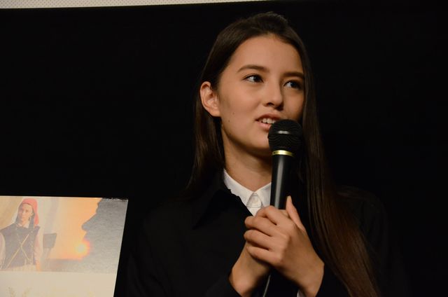 全編セリフなしの難役に挑んだ美少女が来日！『草原の実験』初日舞台あいさつフォトギャラリー（6枚目）