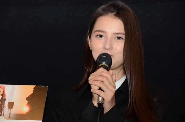 全編セリフなしの難役に挑んだ美少女が来日！『草原の実験』初日舞台あいさつフォトギャラリー（15枚目）