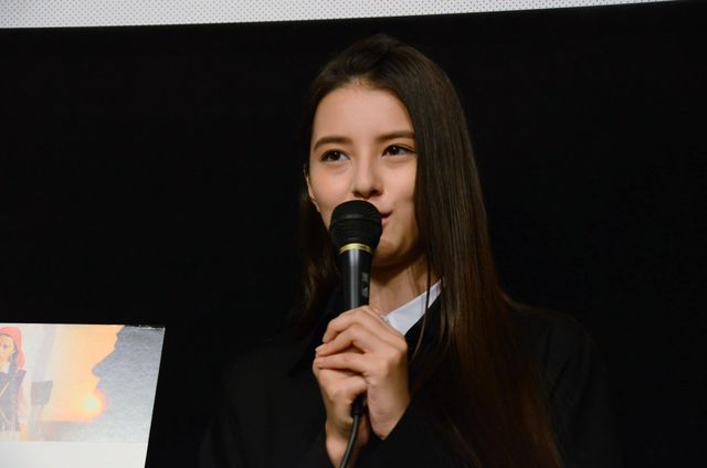 全編セリフなしの難役に挑んだ美少女が来日!『草原の実験』初日舞台あいさつフォトギャラリー