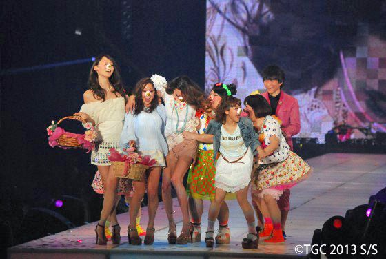 「第16回 東京ガールズコレクション」3万3,200のファッションファンで盛り上がる（30枚目）