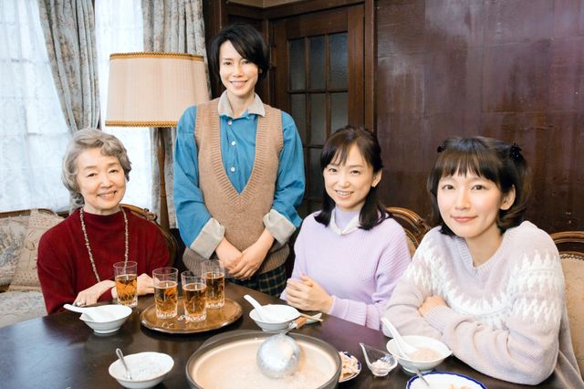「あの家に暮らす四人の女」で共演する宮本信子、中谷美紀、永作博美、吉岡里帆