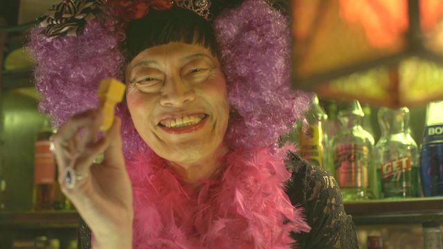 この衝撃に耐えられるか？遠藤憲一の女装姿【35枚超】（5枚目）