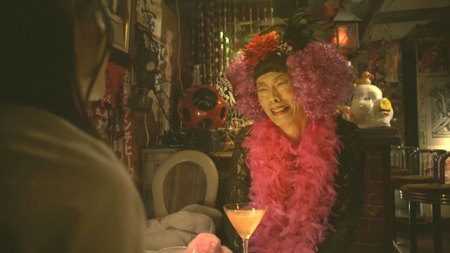 この衝撃に耐えられるか？遠藤憲一の女装姿【35枚超】（25枚目）