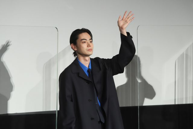 菅田将暉、小松菜奈、斎藤工、榮倉奈々『糸』初日に喜び！（2枚目）