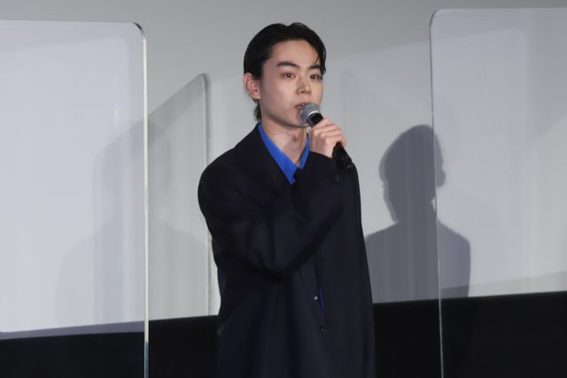 菅田将暉、小松菜奈、斎藤工、榮倉奈々『糸』初日に喜び！（11枚目）