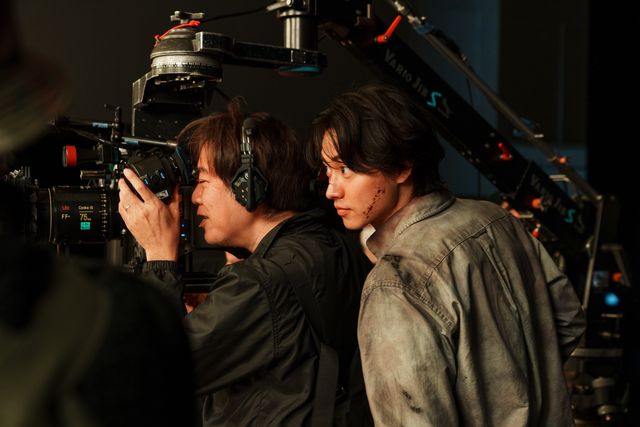 和やか…笑顔あふれる「今際の国のアリス」S3撮影現場でのオフショット：フォトギャラリー