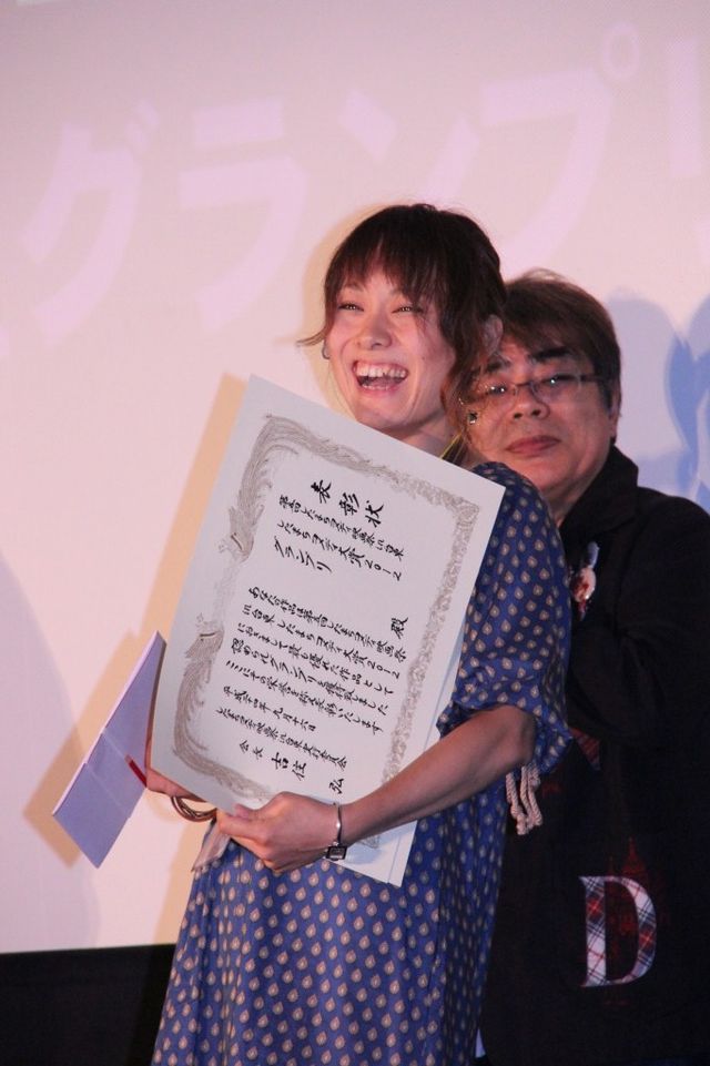 「したまちコメディ大賞2012」、グランプリは天野千尋監督の『桃まつりpresents すき/フィガロの告白』に！ 前回グランプリの監督ユニット・破れタイツは惜しくも「U-25特別賞」で次年度リベンジを宣言！　画像ギャラリー（4枚目）