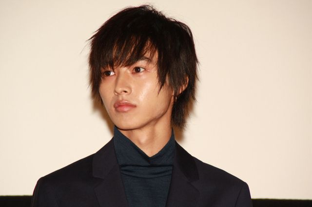 桐谷美玲、原作者からのイラストに喜び！『ヒロイン失格』初日舞台あいさつフォトギャラリー（5枚目）