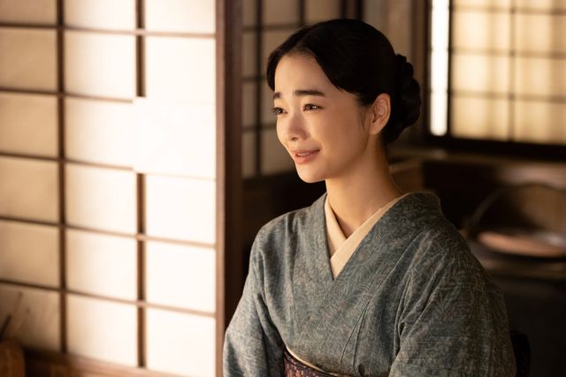 【画像13枚】朝ドラ「風、薫る」直美（上坂樹里）らの前に怪しい男が現れて…第116回場面写真（12枚目）