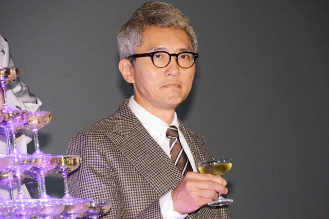 阿部寛が寺島しのぶをエスコート！ダンディー！（12枚目）