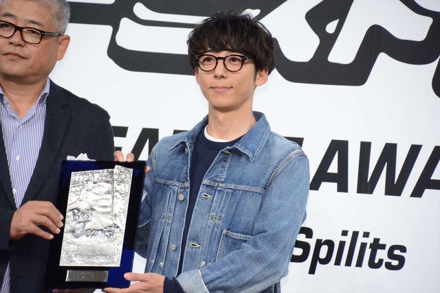 脚長っ！中島裕翔、菜々緒、荻野目洋子、高橋一生、長谷川潤らベストジーニスト2018発表会へ（5枚目）