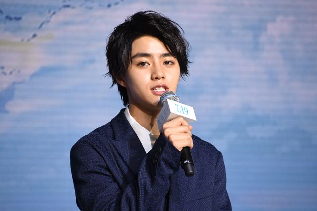 約2,000人のなかから抜擢された醍醐虎汰朗＆森七菜！『天気の子』製作報告会見（23枚目）