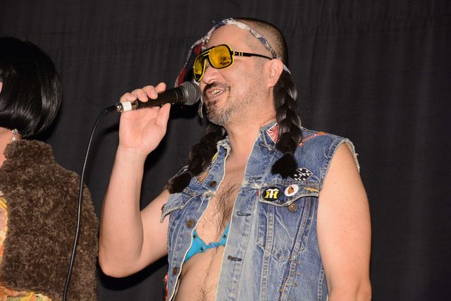 井浦新、10年来の友人との約束かなった！映画『ニワトリ★スター』初日舞台あいさつ（6枚目）