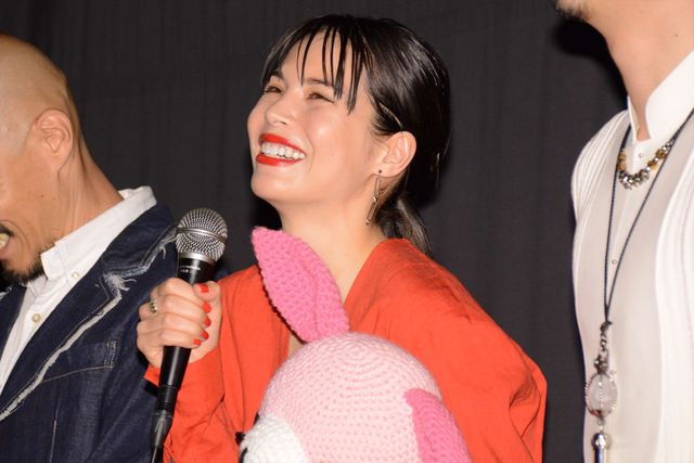 井浦新、10年来の友人との約束かなった！映画『ニワトリ★スター』初日舞台あいさつ（8枚目）