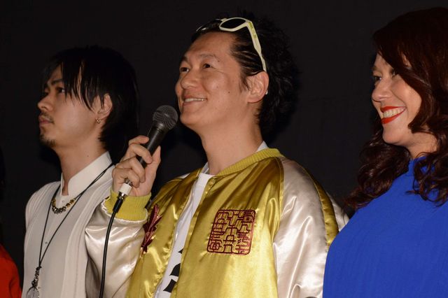 井浦新、10年来の友人との約束かなった！映画『ニワトリ★スター』初日舞台あいさつ（12枚目）