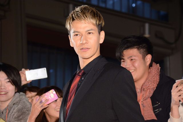 ざわちん『ファンタビ』ニュート風ものまねメイクで登場！ジャパンプレミアフォトギャラリーVol.2（24枚目）