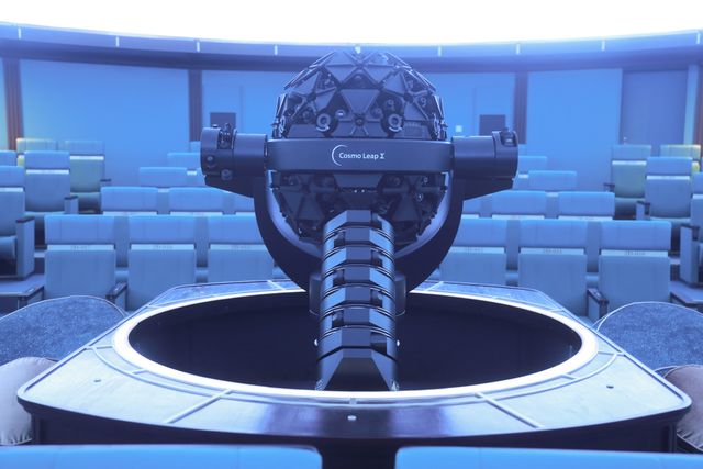 中村倫也＆夏帆、プラネタリウムに乾杯！「コニカミノルタプラネタリア TOKYO」プレス発表会（19枚目）