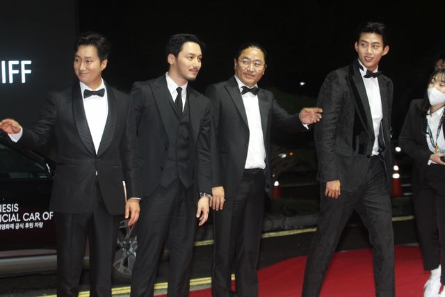 ピョン・ヨハン、チョン・イル、チョン・ヨビン、加瀬亮…アジアのスターが釜山国際映画祭レッドカーペットに集結：フォトギャラリー