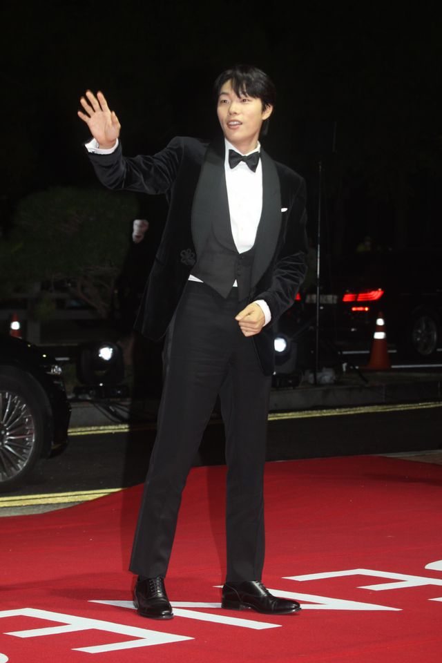 ピョン・ヨハン、チョン・イル、チョン・ヨビン、加瀬亮…アジアのスターが釜山国際映画祭レッドカーペットに集結（5枚目）