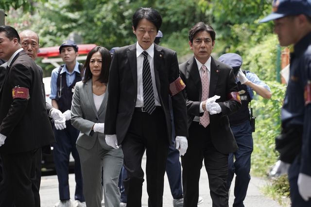 特命係＆警察官になった“少年Ａ”が事件を追う！「相棒season23」第1話（4枚目）